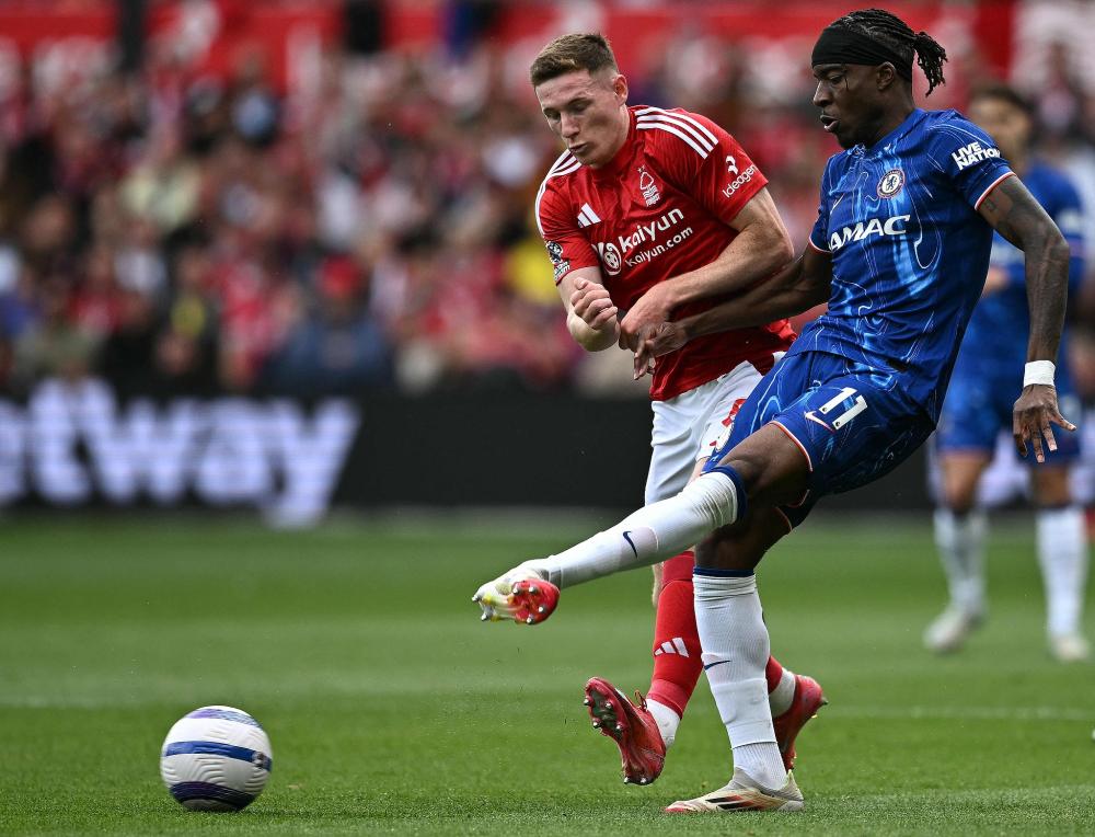 国际足联确认：2026年世界杯引进NFL规则，上下半场变四节制