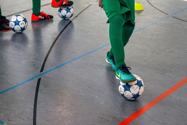 门一脚的把 门一脚的把